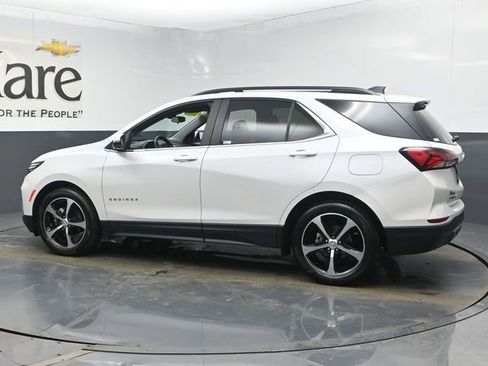 Used 2024 Chevrolet Equinox LT image 50