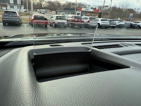 Used 2023 GMC Terrain Denali w/ Black Diamond Edition image 35