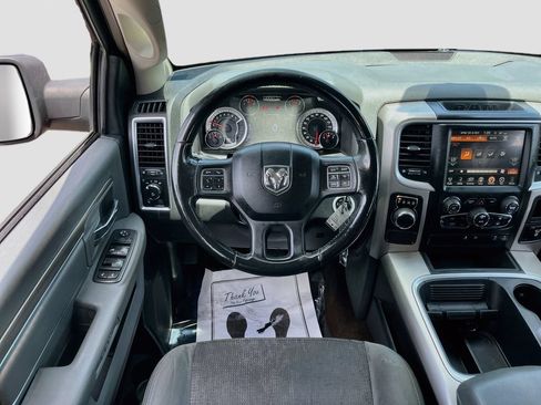 Used 2017 RAM 1500 Big Horn RWD image 21