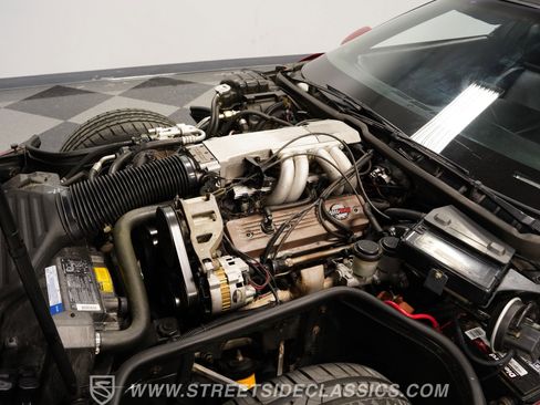 Used 1990 Chevrolet Corvette Convertible image 33
