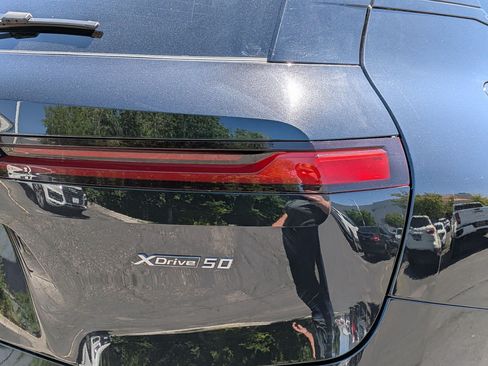 Used 2025 BMW iX xDrive50 AWD/4WD image 13