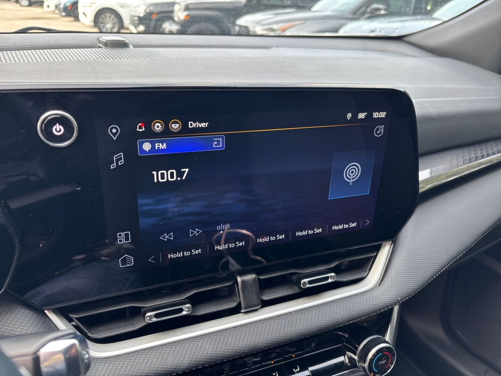Used 2025 Chevrolet Equinox LT FWD image 20