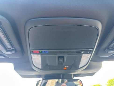 Certified 2025 Subaru Forester Premium AWD/4WD image 11