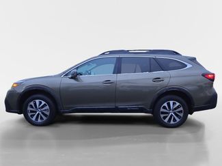 Used 2020 Subaru Outback Premium video 2