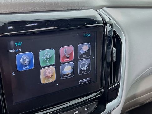 Used 2019 Chevrolet Traverse Premier AWD/4WD image 14