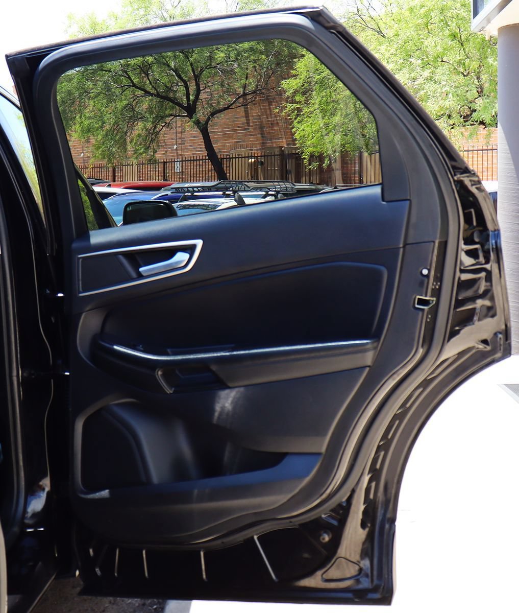 Used 2021 Ford Edge SEL w/ Cargo Accessory Package AWD/4WD image 26