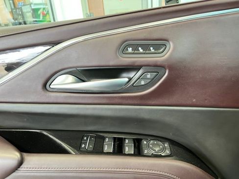 Certified 2023 Cadillac Escalade ESV Sport Platinum w/ LPO, ONYX Package AWD/4WD image 17