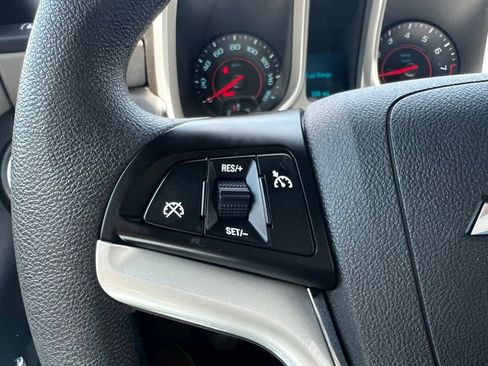 Used 2015 Chevrolet Camaro LS RWD image 36