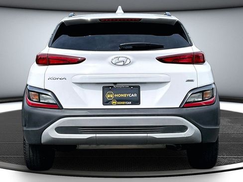 Used 2023 Hyundai Kona SEL AWD/4WD image 5