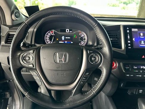Certified 2018 Honda Pilot EX-L image 10