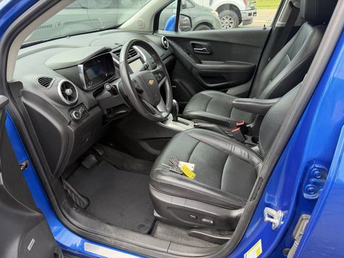 Used 2015 Chevrolet Trax LTZ w/ LPO, Protection Package AWD/4WD image 5