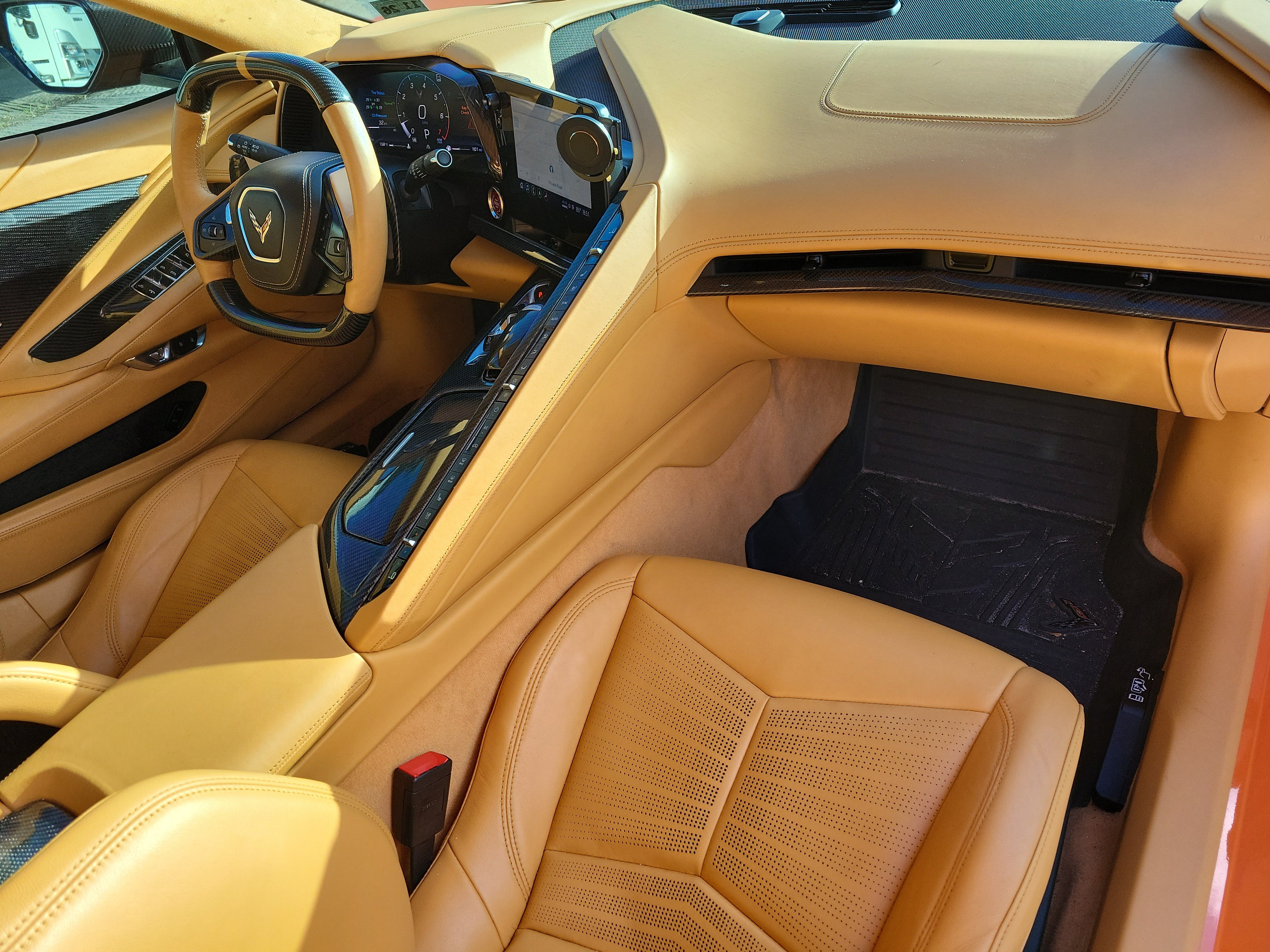 Used 2022 Chevrolet Corvette Stingray Premium Conv w/ Z51 Performance Package RWD image 8