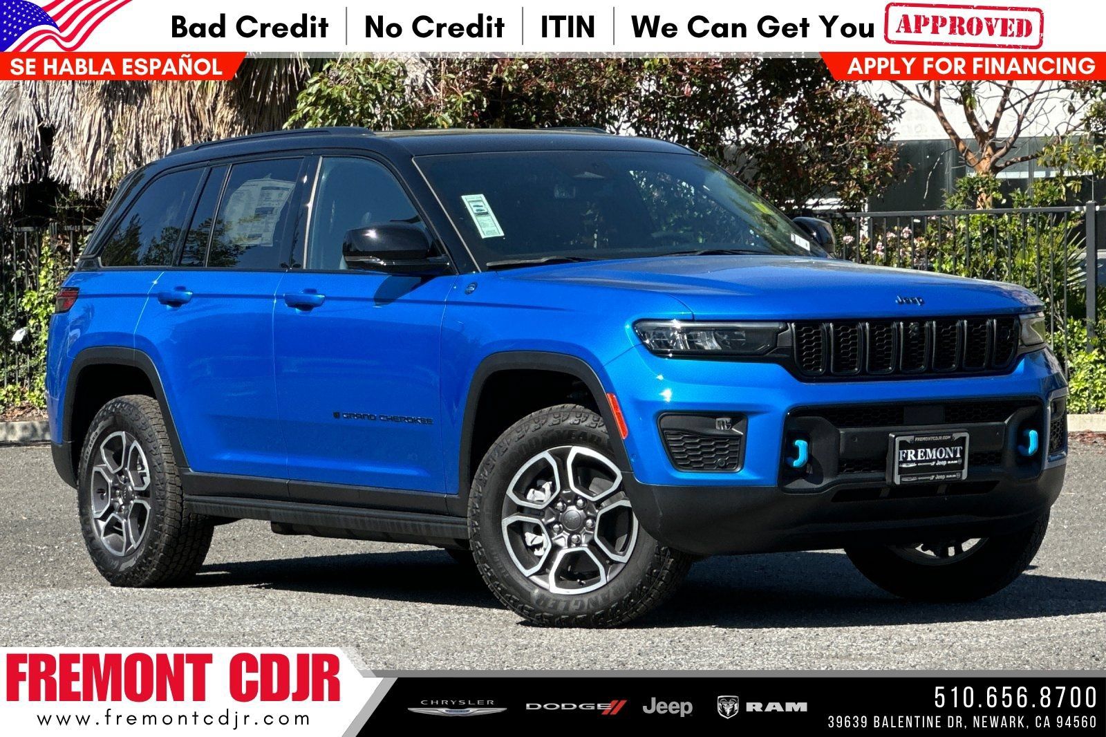 New 2023 Jeep Grand Cherokee Trailhawk w/ Advanced Protech Group II AWD/4WD 360° Tour
