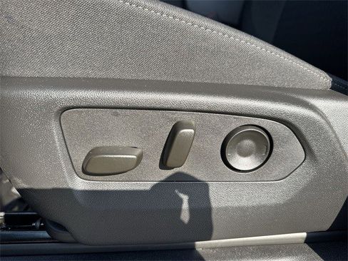 New 2026 GMC Sierra 1500 Elevation image 12