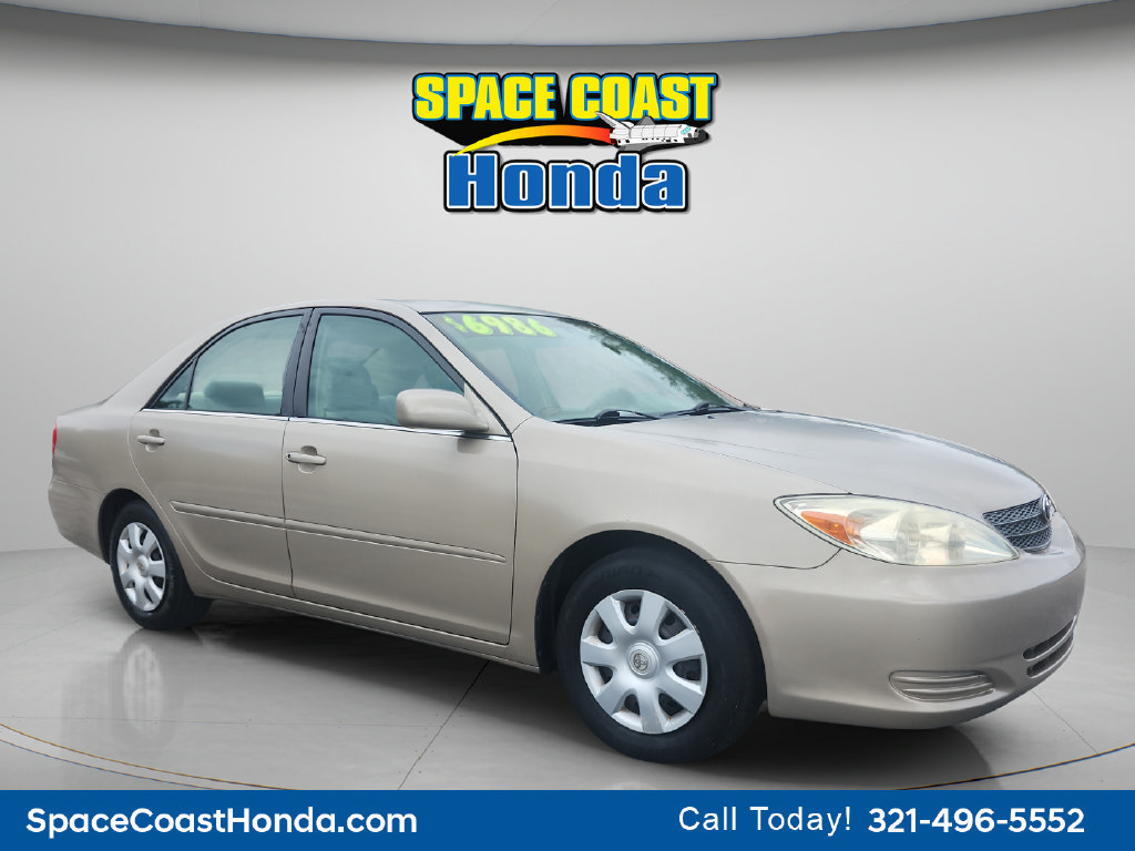 Used 2003 Toyota Camry LE FWD image 1