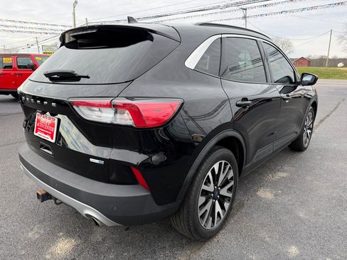 Used 2020 Ford Escape SEL image 5