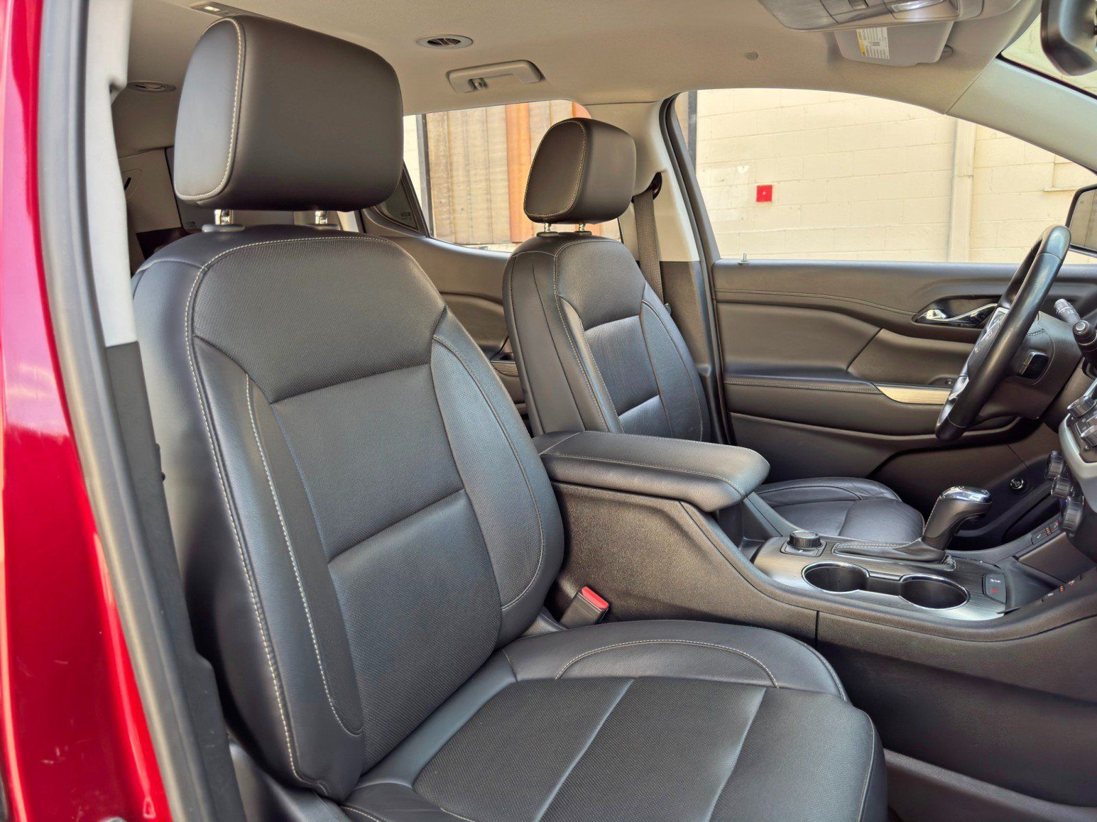 Used 2019 GMC Acadia SLT FWD image 36