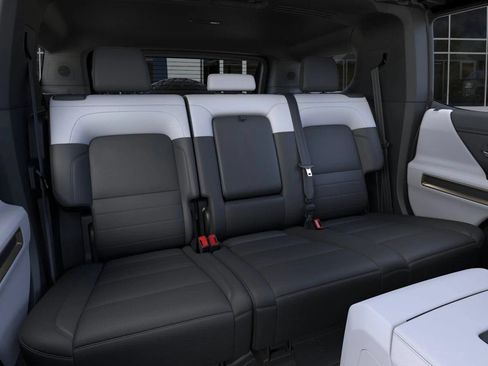 Used 2024 GMC Hummer EV 2X w/ Extreme Off-Road Package AWD/4WD image 16