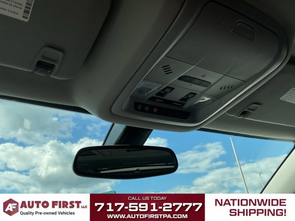 Used 2019 GMC Acadia SLT AWD/4WD image 24