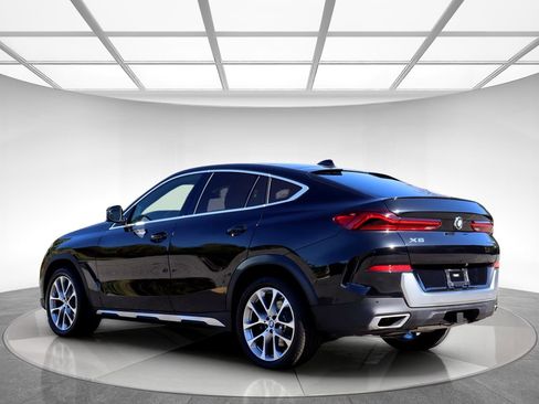 Used 2021 BMW X6 xDrive40i w/ Premium Package image 6