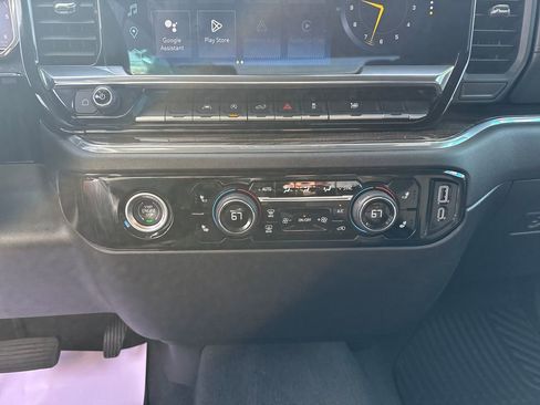 Used 2024 Chevrolet Silverado 1500 LT AWD/4WD image 22