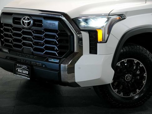Used 2022 Toyota Tundra SR5 w/ TRD Off-Road Premium Package AWD/4WD image 10