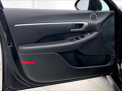 Used 2023 Hyundai Sonata SE FWD image 18