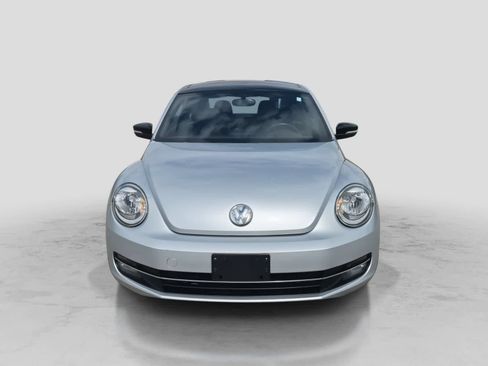Used 2013 Volkswagen Beetle Turbo FWD image 3