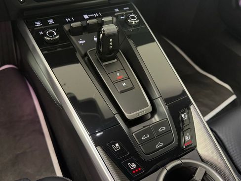 Certified 2024 Porsche 911 Carrera S image 32