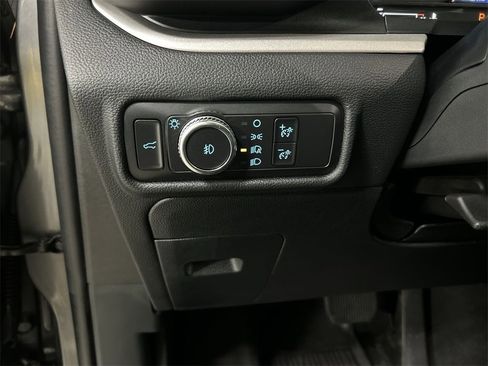 Used 2021 Ford Explorer XLT w/ Equipment Group 202A image 17