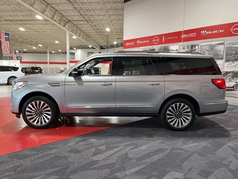 Used 2021 Lincoln Navigator L Reserve w/ Luxury Package AWD/4WD image 11