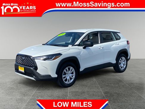 Used 2024 Toyota Corolla Cross L FWD image 1