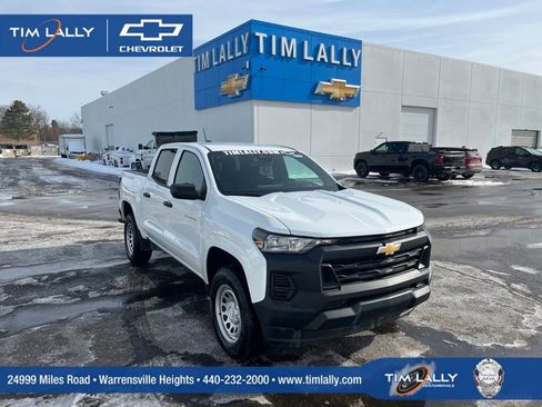 New 2025 Chevrolet Colorado W/T image 1
