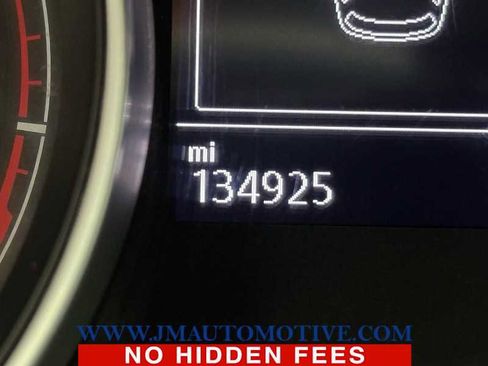 Used 2017 Volkswagen Golf S AWD/4WD image 21