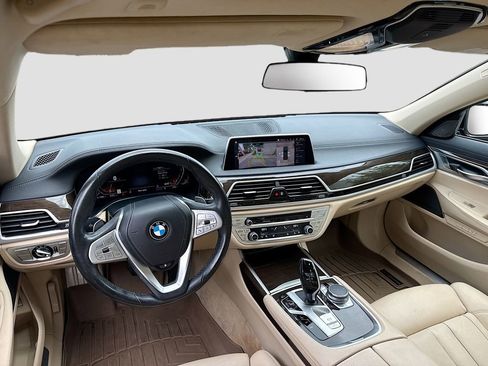 Used 2020 BMW 740i w/ Cold Weather Package RWD image 25