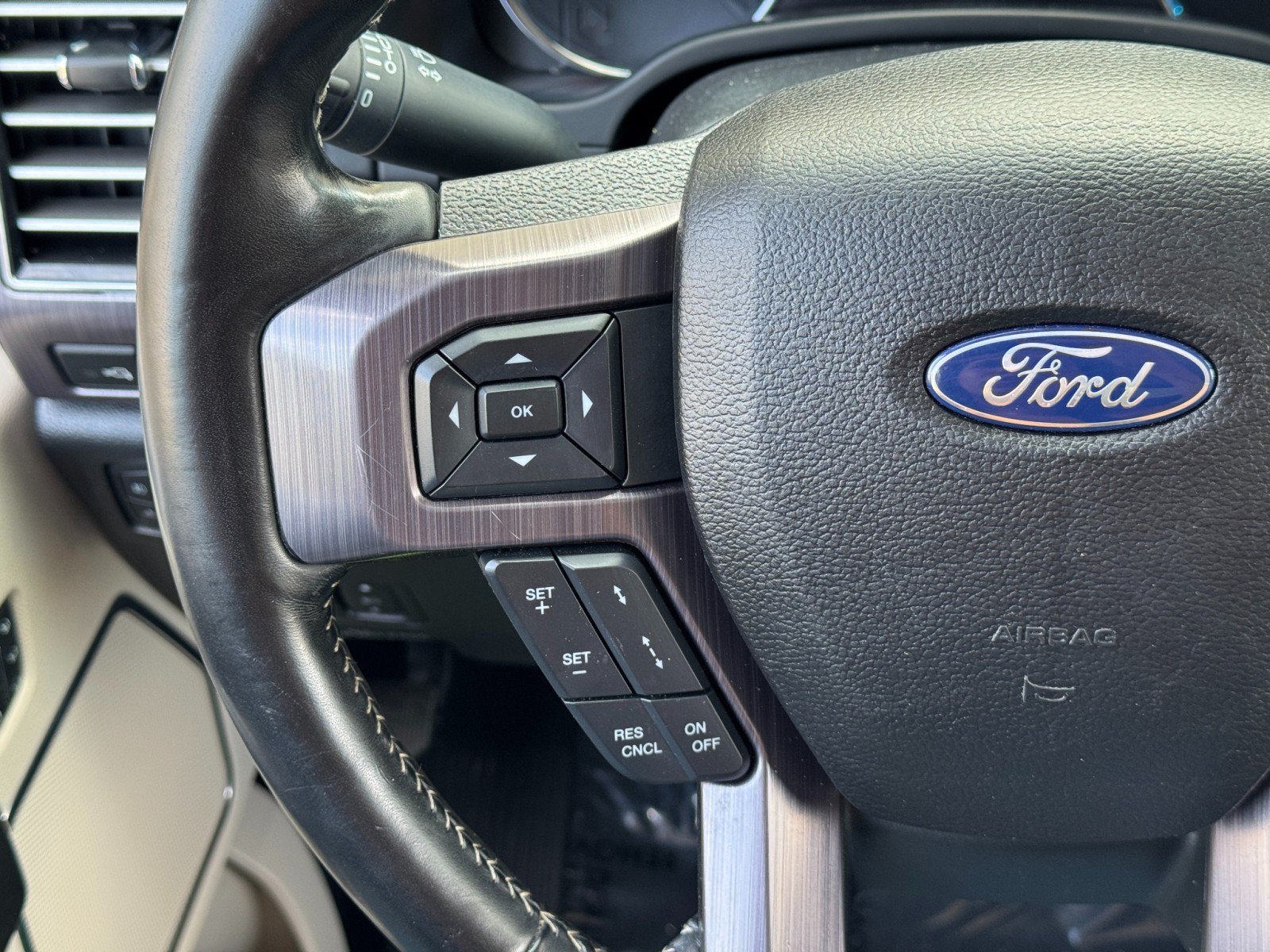Used 2021 Ford F250 Limited AWD/4WD image 24