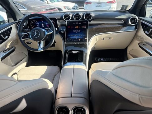 Certified 2026 Mercedes-Benz GLC 300 image 8