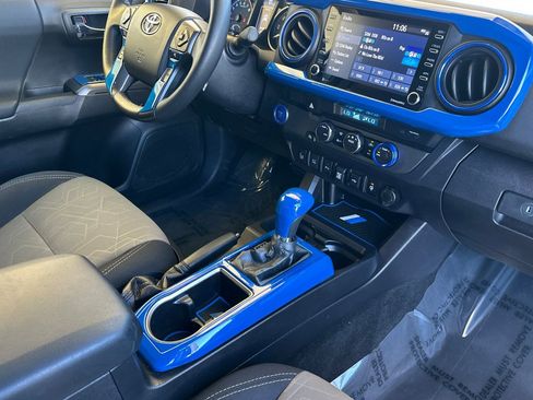 Certified 2021 Toyota Tacoma TRD Sport w/ Technology Package image 18