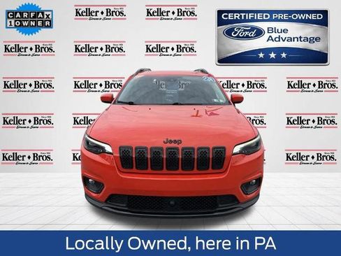 Used 2021 Jeep Cherokee Latitude Plus AWD/4WD image 2