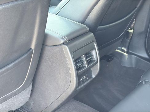 Certified 2024 Cadillac XT4 Premium Luxury AWD/4WD image 26