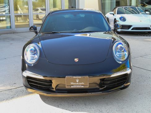 Used 2013 Porsche 911 Carrera S image 2