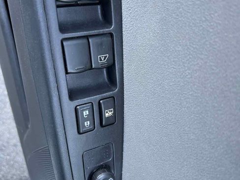 Used 2012 Nissan Sentra 2.0 S image 11