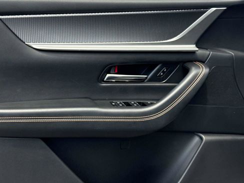 Certified 2025 MAZDA CX-90 3.3 Turbo w/ Preferred Package image 19