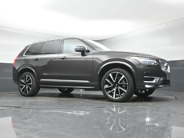 Used 2024 Volvo XC90 B6 Plus w/ Protection Package AWD/4WD image 10
