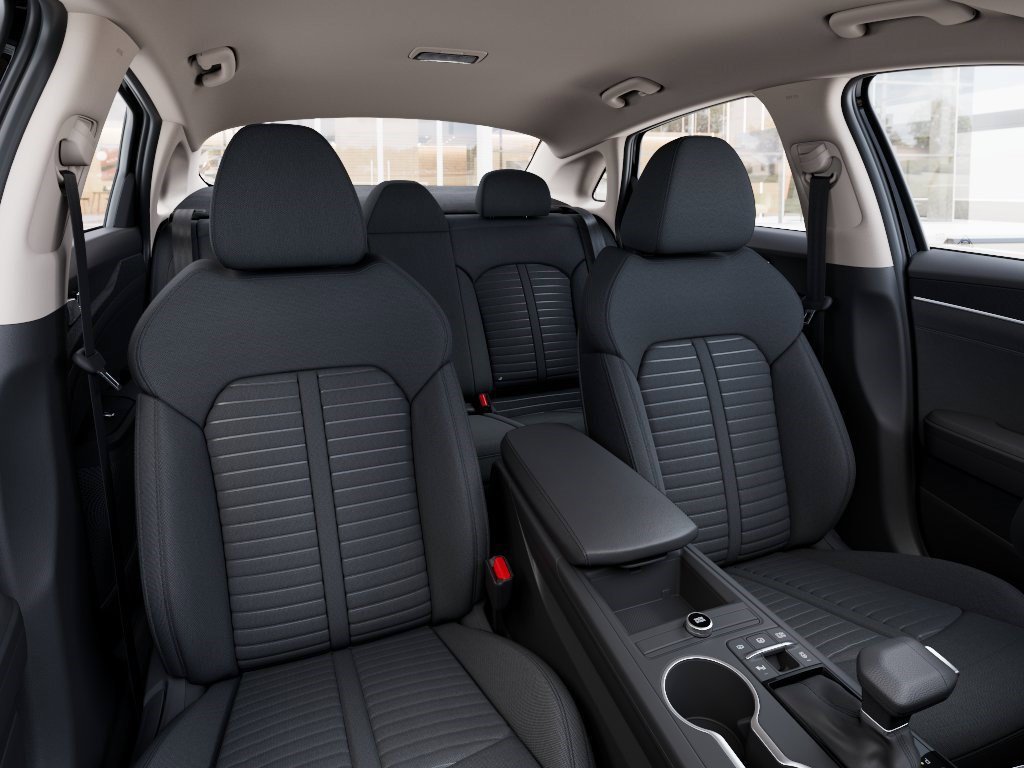 New 2027 Kia K5 LXS FWD image 17