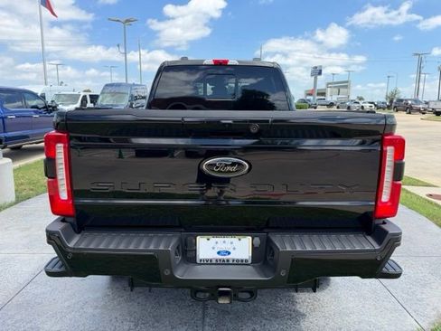 Used 2024 Ford F250 Lariat w/ Lariat Ultimate Package AWD/4WD image 5