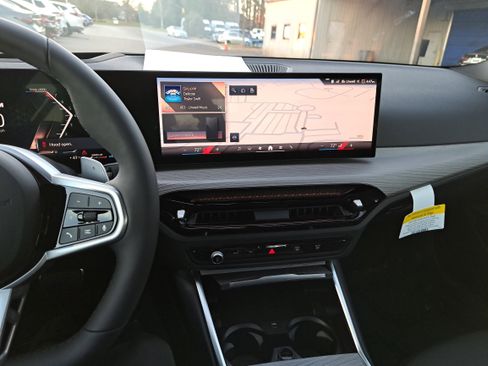 New 2026 BMW 330i Sedan w/ M Sport Package image 20