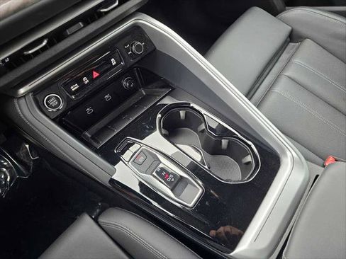 Certified 2025 Audi Q5 Premium w/ Premium Plus AWD/4WD image 41