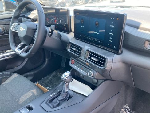 New 2025 Ford Mustang Coupe image 12