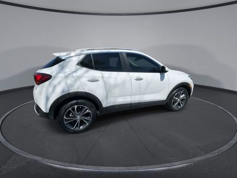 Used 2022 Buick Encore GX Select image 15